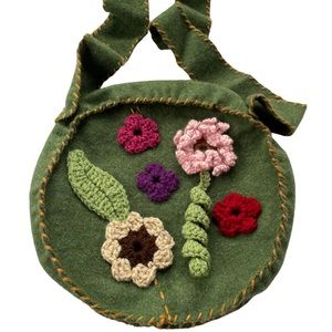 Batooli round crossbody felt bag